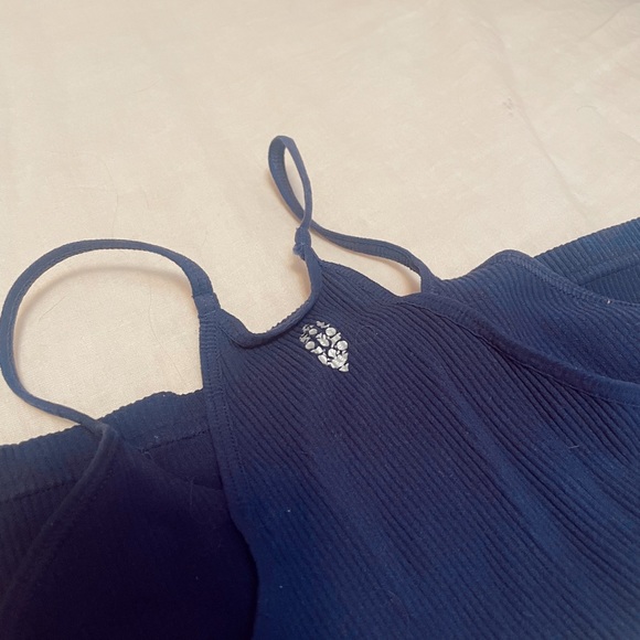 FREE PEOPLE TANK - Picture 2 of 4